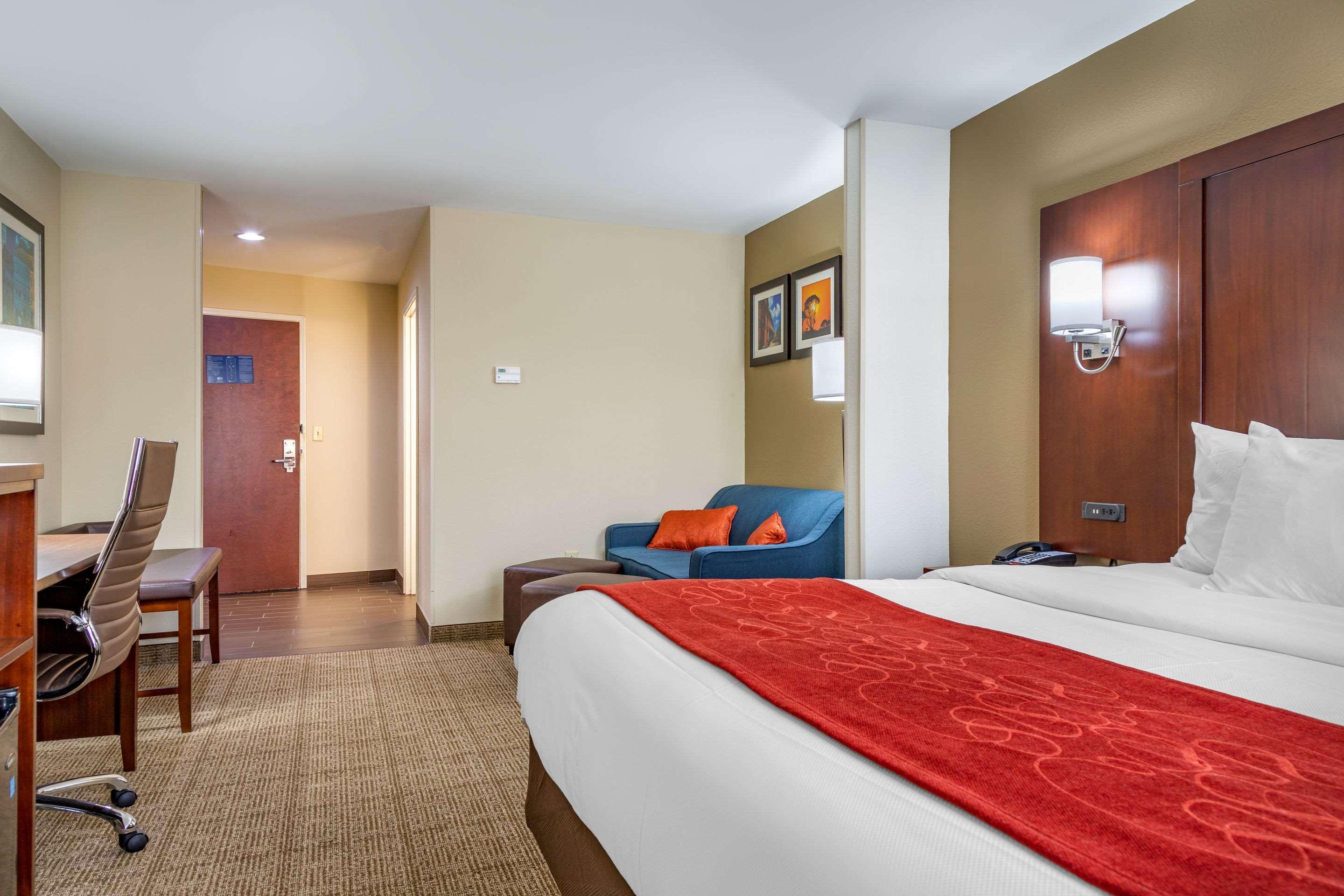 Comfort Suites Savannah Gateway I-95 Georgetown Kültér fotó
