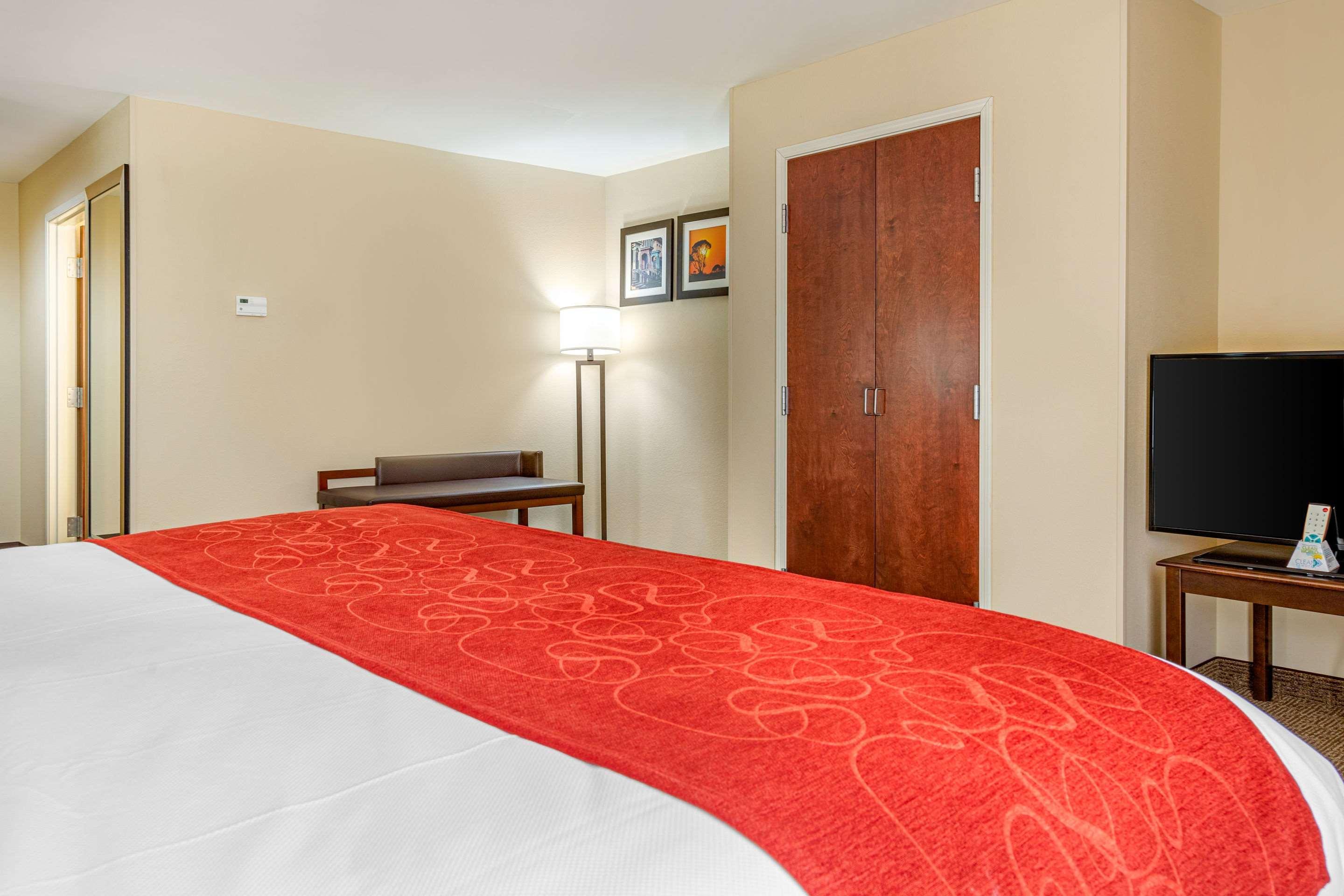 Comfort Suites Savannah Gateway I-95 Georgetown Kültér fotó
