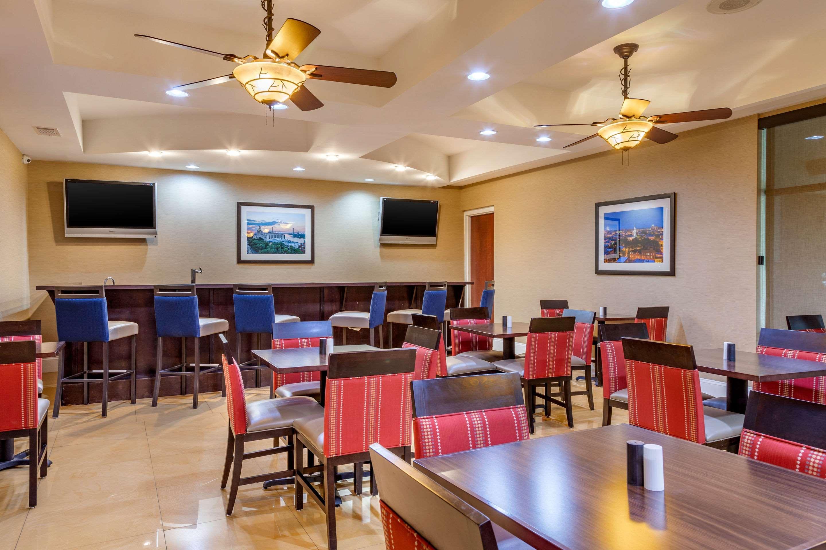 Comfort Suites Savannah Gateway I-95 Georgetown Kültér fotó