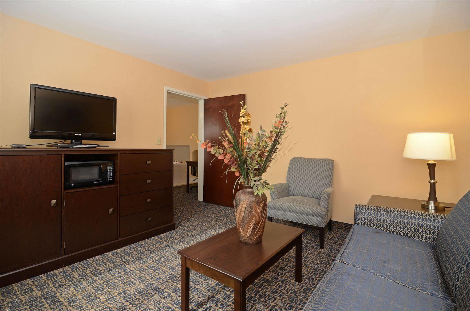 Comfort Suites Savannah Gateway I-95 Georgetown Kültér fotó